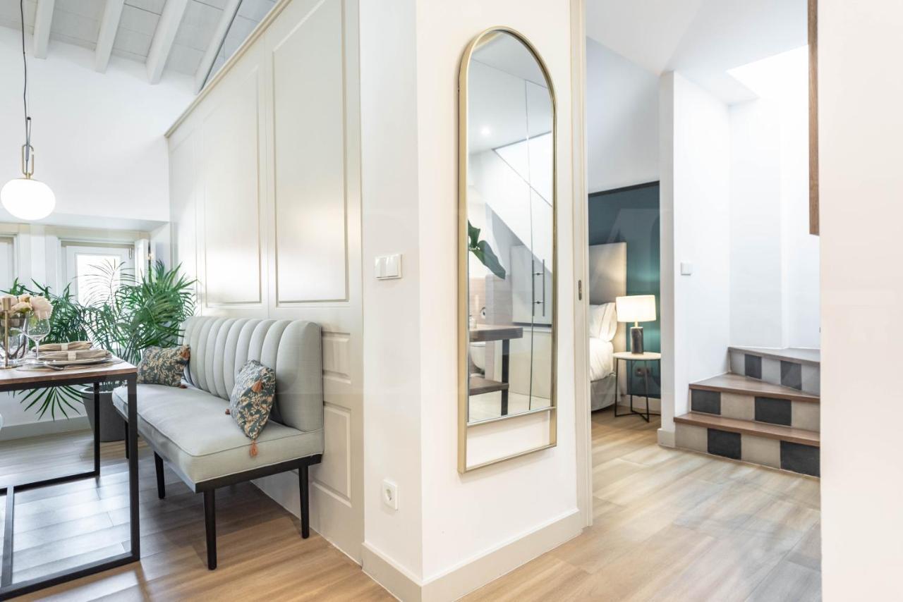 Penthouse Suite With Rooftop In The Heart Of Malaga By Rems Exterior photo
